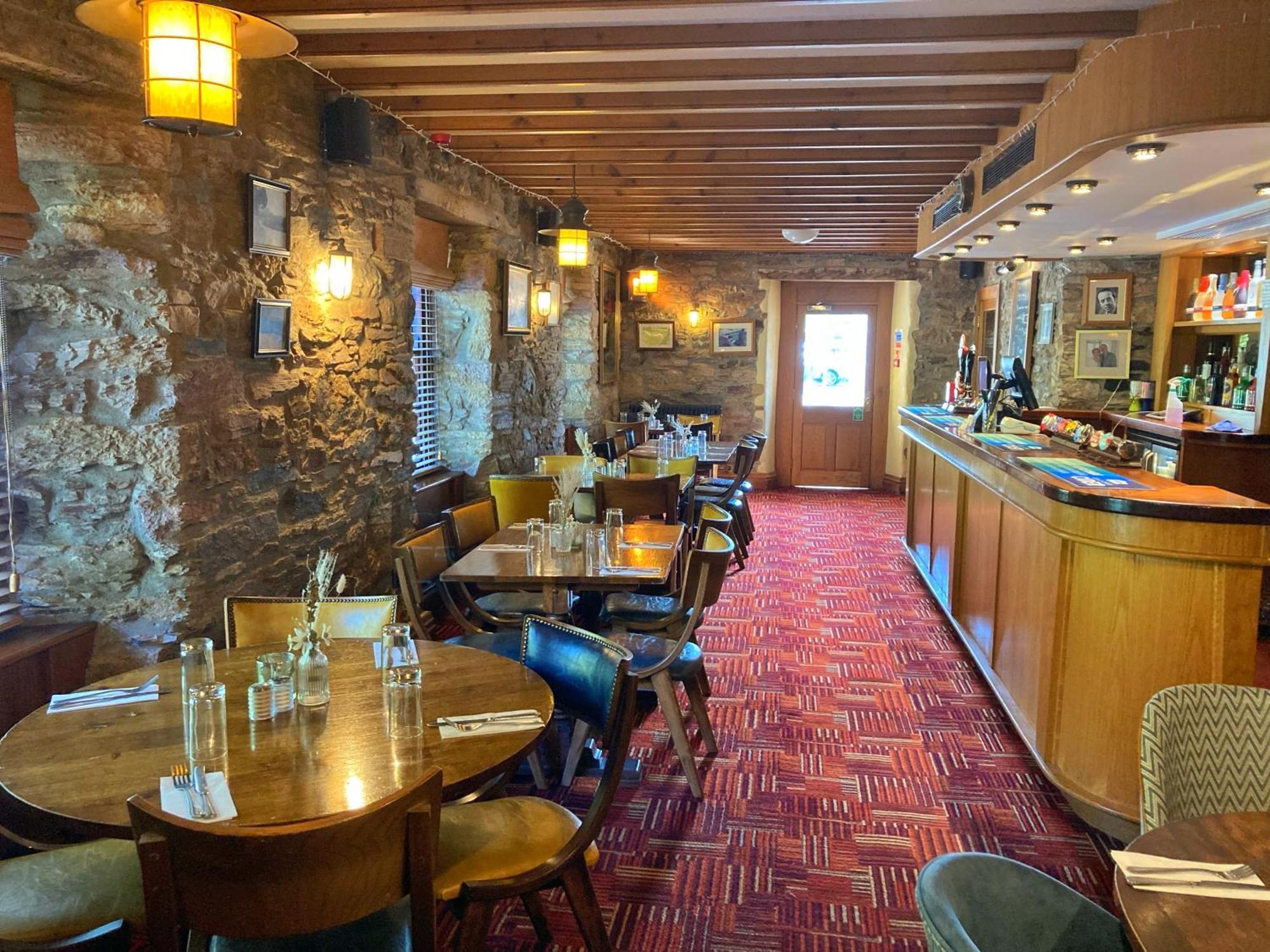 The Britannia Inn & Waves Restaurant St Austell Exterior foto